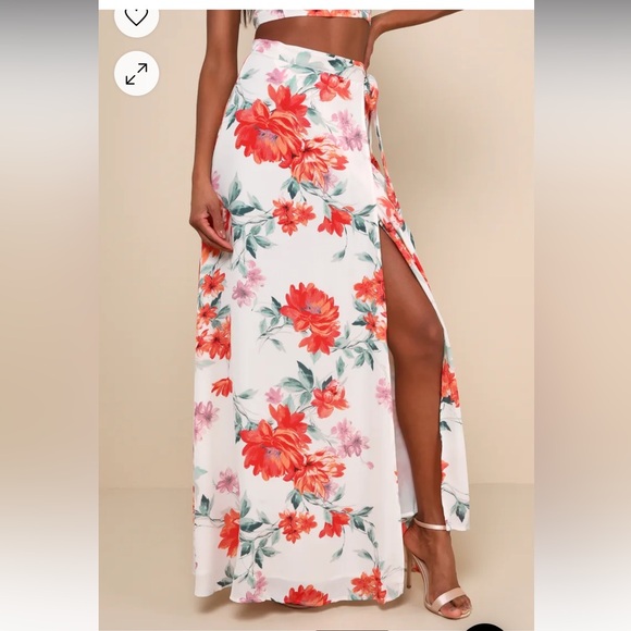 Lulus Bloom With a View White Floral Print Two-Piece Maxi Dress in White Floral - Picture 4 of 17